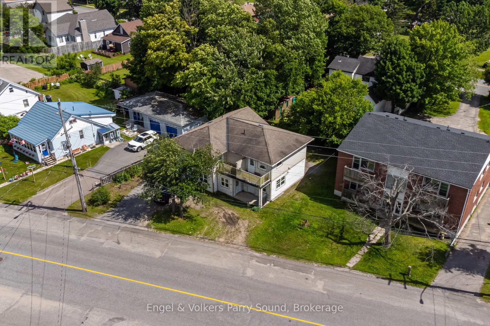 128 ISABELLA STREET