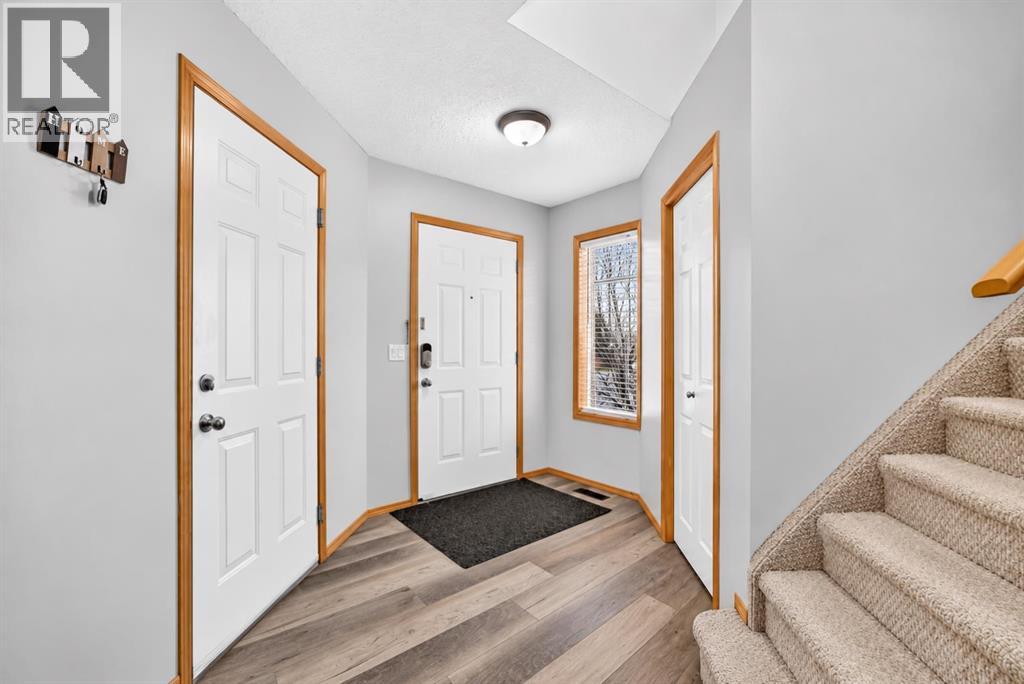 140 Everstone Way SW