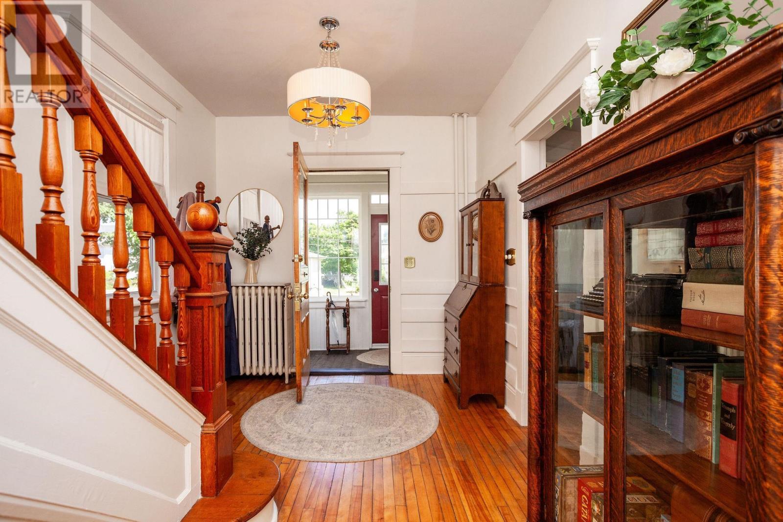 95 EDWARD Street - Photo 3