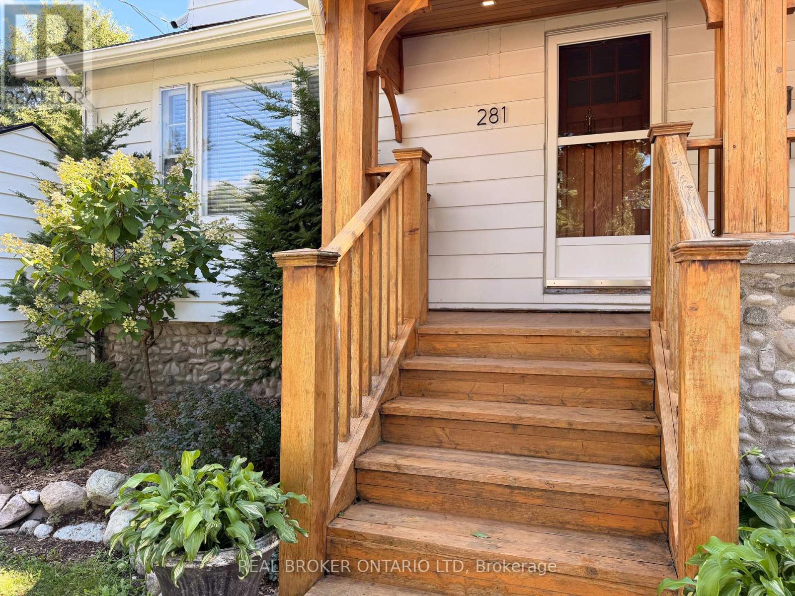 281 GROSVENOR STREET S