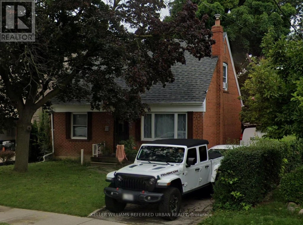 32 AMESBURY DRIVE, TORONTO (BROOKHAVEN-AMESBURY), ON M6M 4H4 - Image 4002934549.jpeg?d=l
