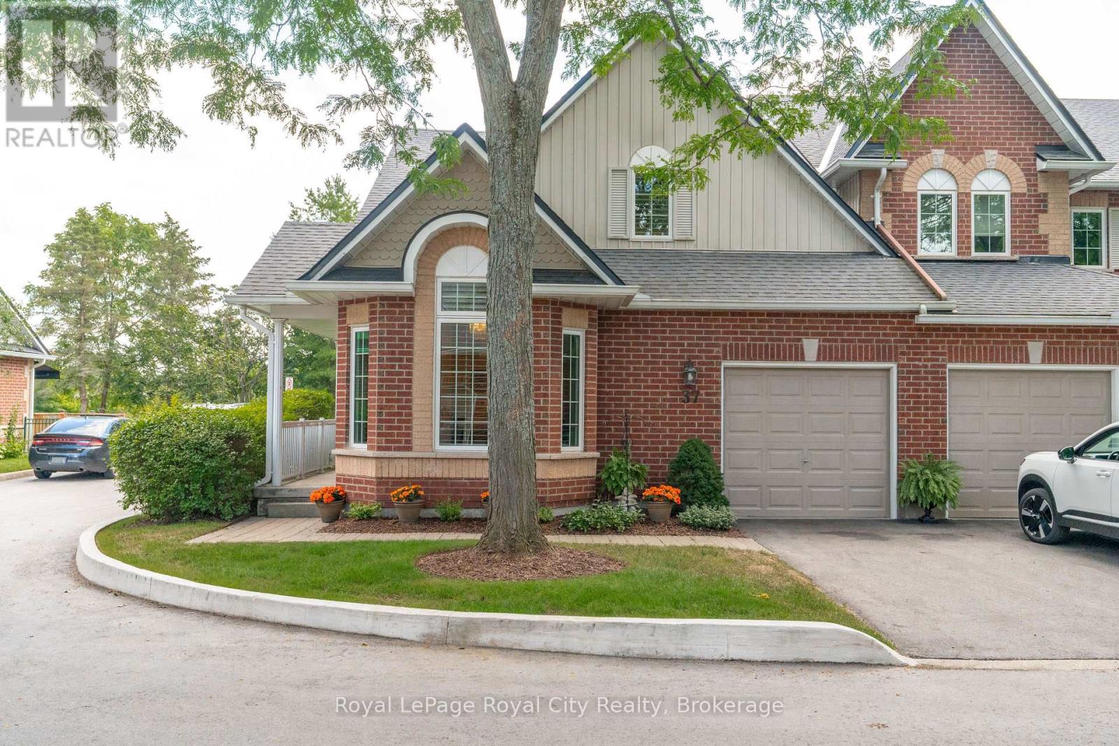 37 - 60 PTARMIGAN DRIVE
