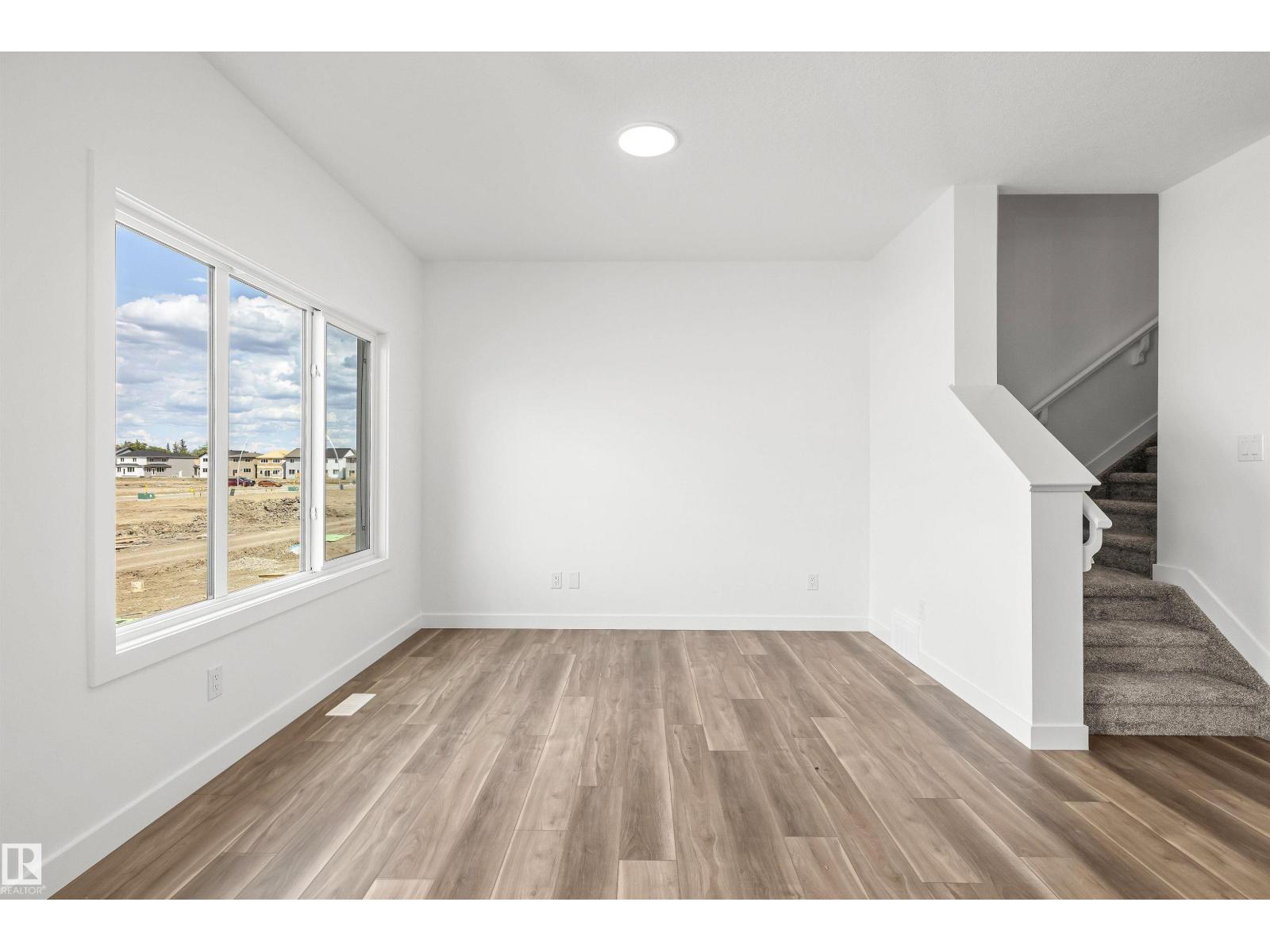 1846 187 ST NW