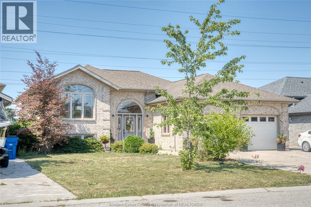 24 HOMESTEAD DRIVE