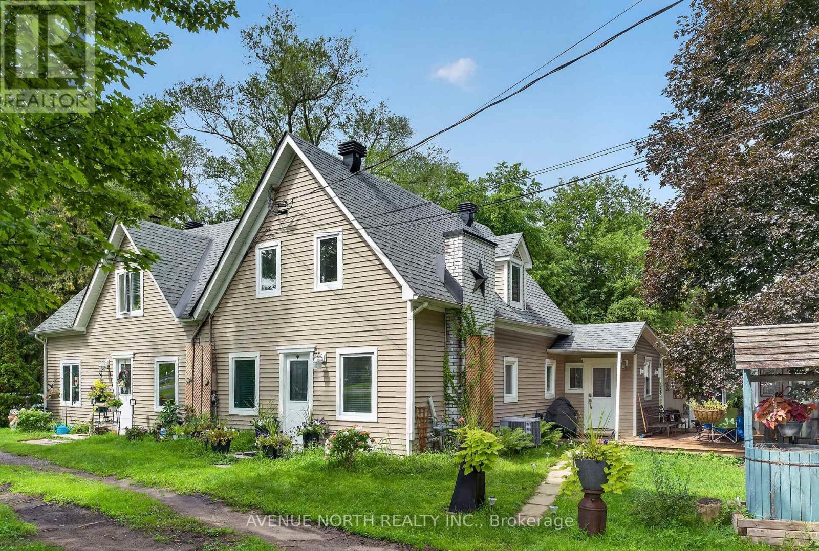 2943 OLD MONTREAL ROAD