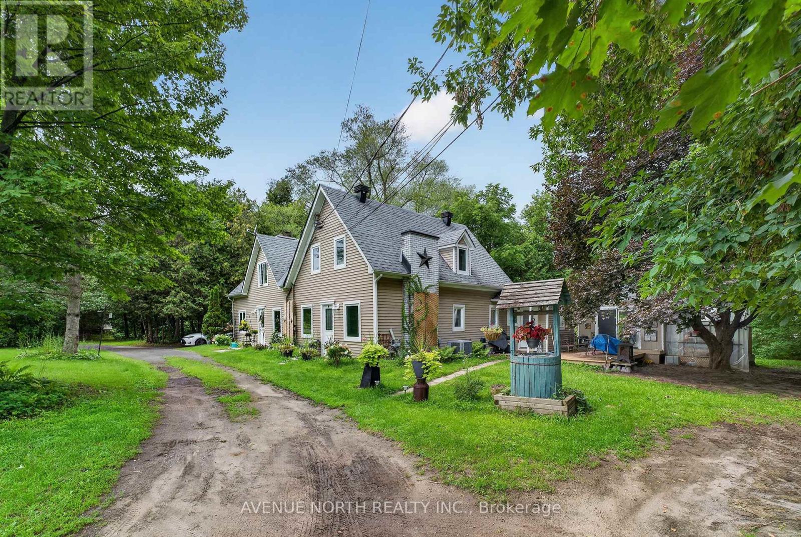 2943 OLD MONTREAL ROAD