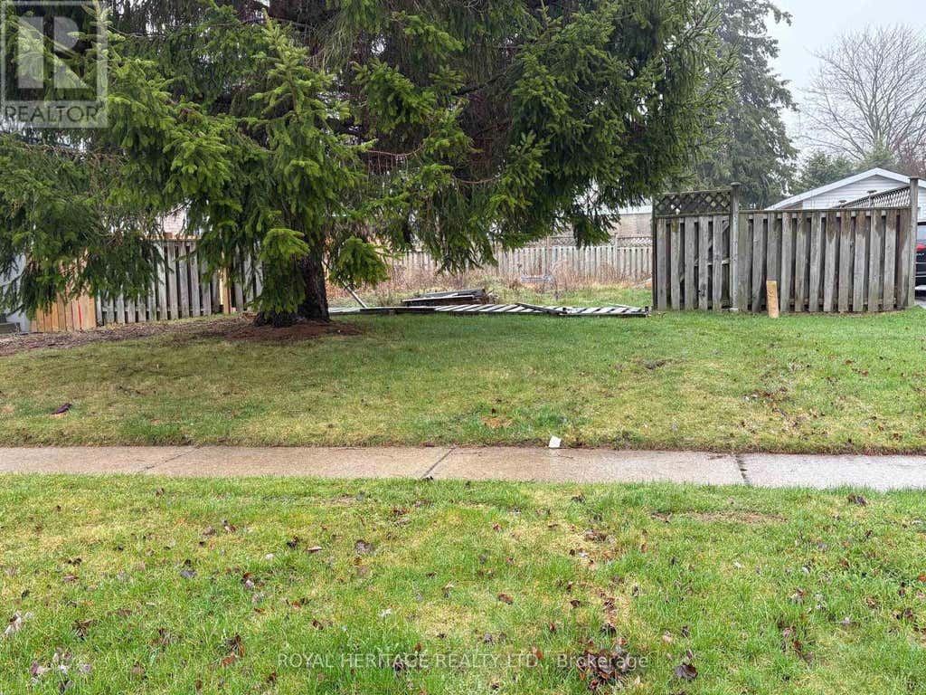 283 HUMBER AVENUE