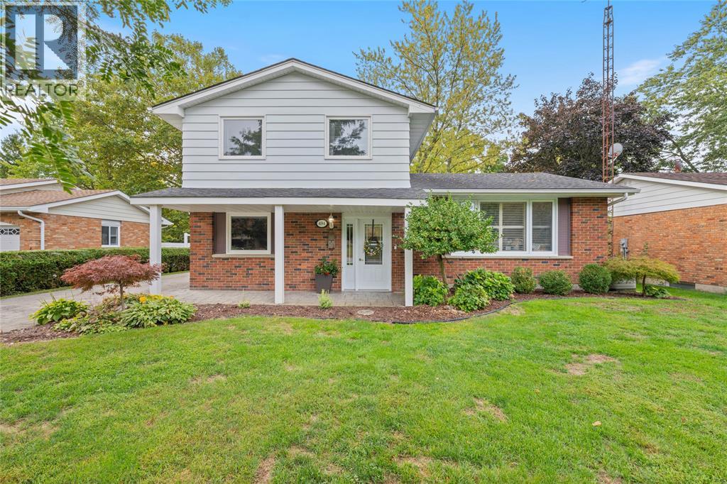 494 HURON STREET, PLYMPTON-WYOMING, ON N0N 1T0 - Image 1644723161.jpeg?d=l
