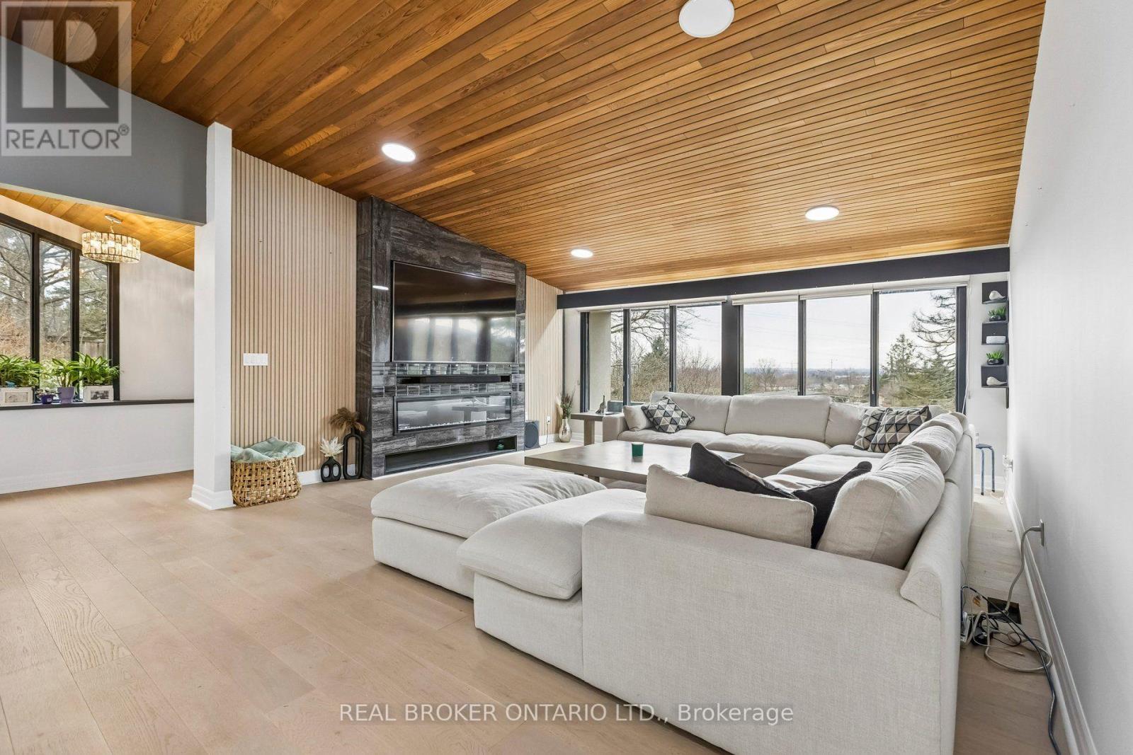 3 CHICOPEE TERRACE