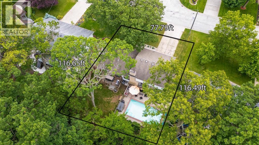1721 Mater DRIVE