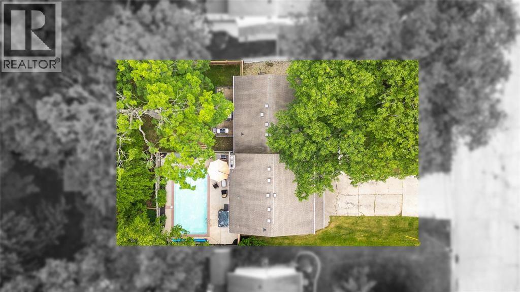 1721 Mater DRIVE