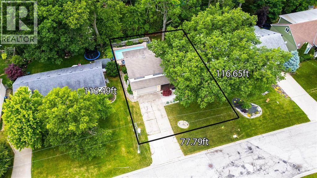 1721 Mater DRIVE