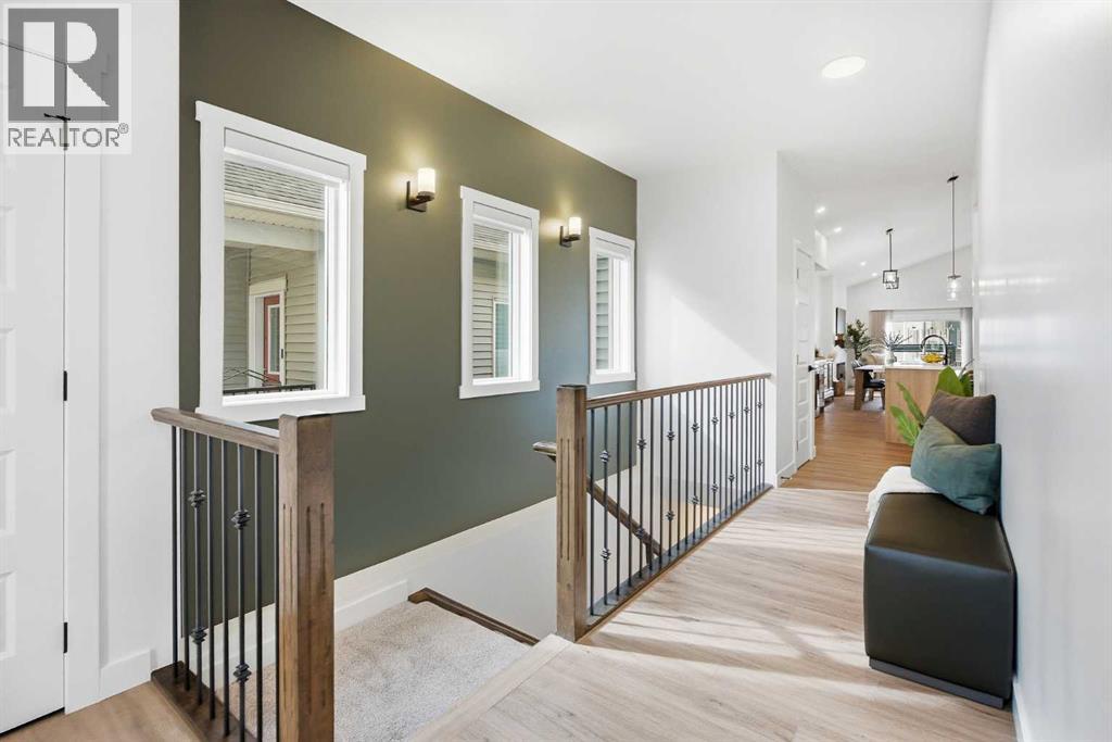 13 Bayview Mews SW