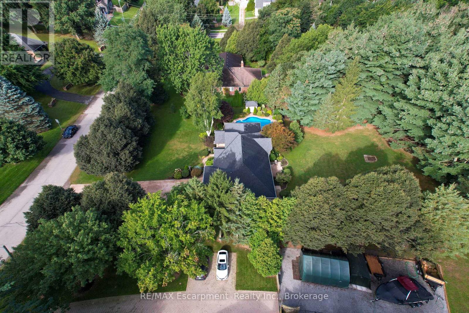 31 ALDER CRESCENT