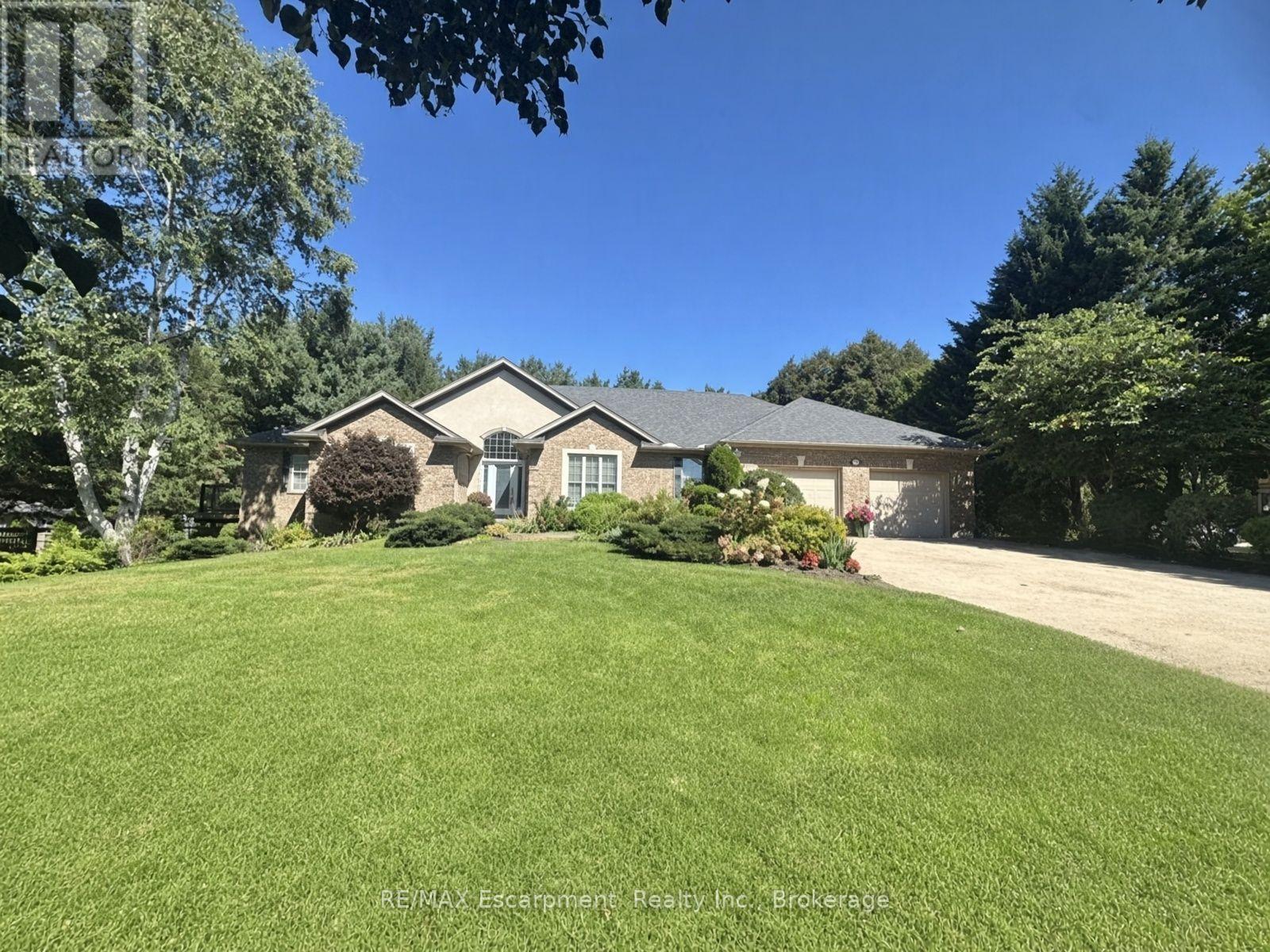 31 ALDER CRESCENT