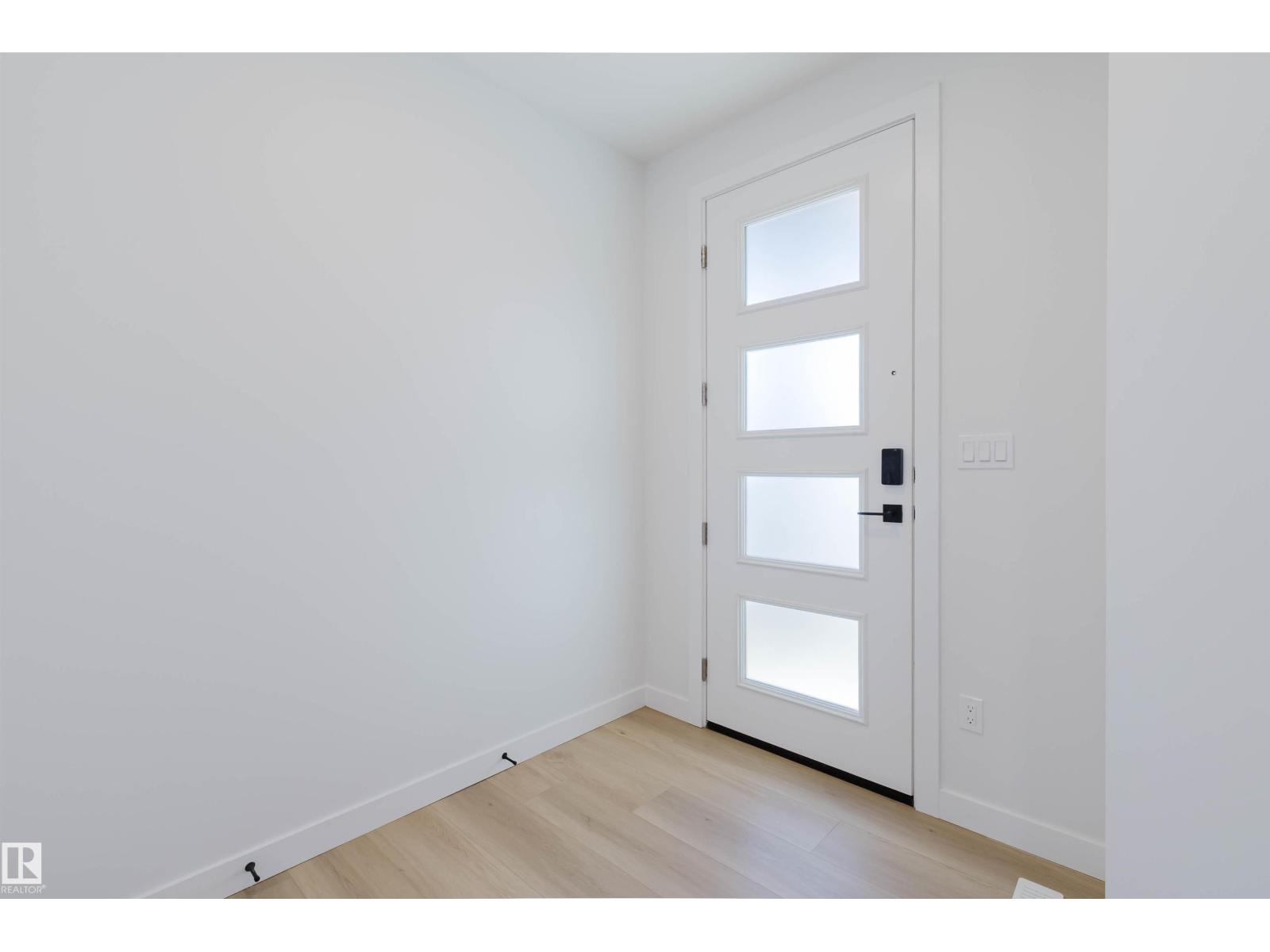 955 Elderberry LD NW