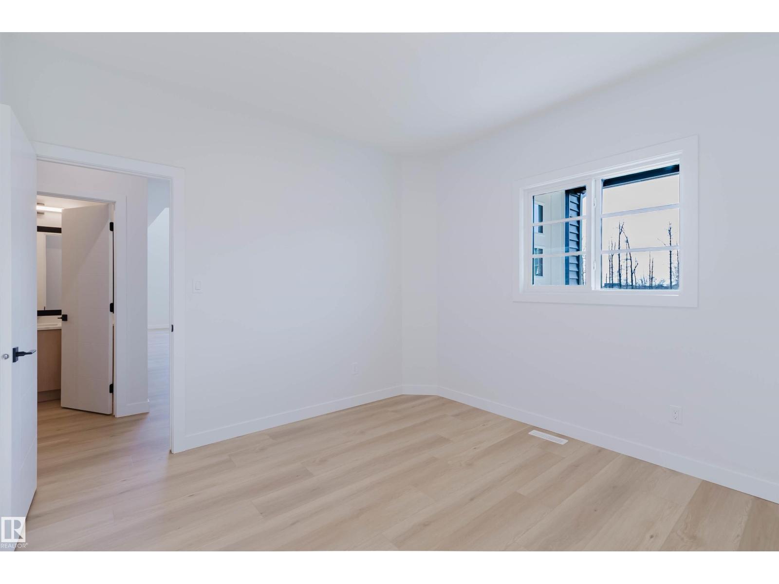 955 Elderberry LD NW