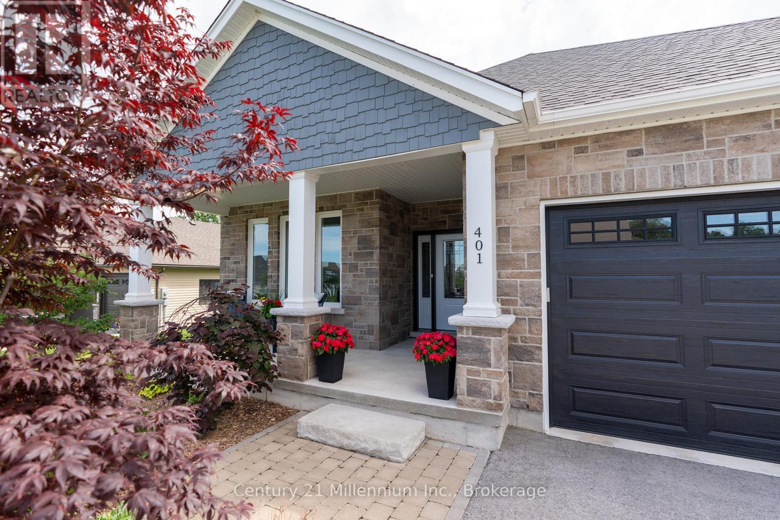 401 ALGOMA CRESCENT