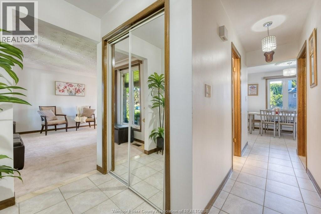 452 GREEN VALLEY DRIVE