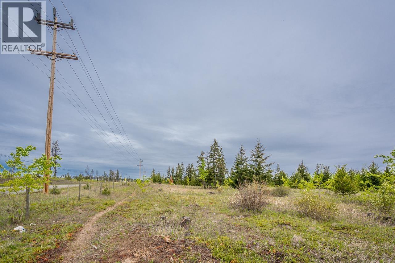 25 CARIBOO 97 HIGHWAY