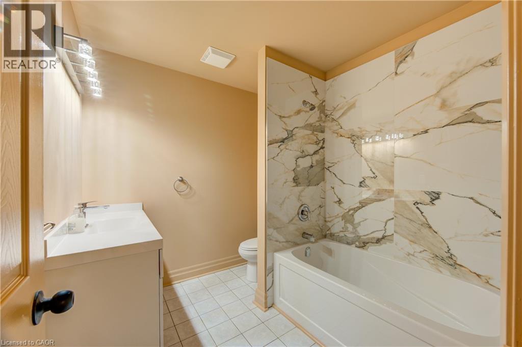 1275 BENTLEY Drive Unit# 106