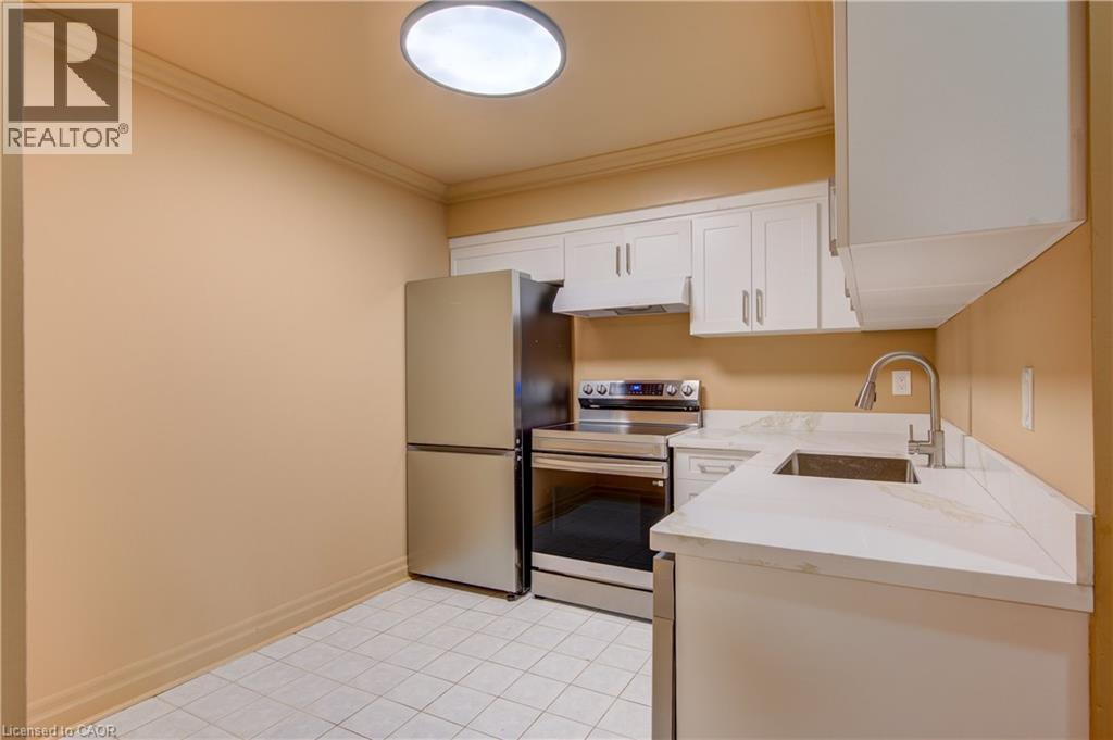 1275 BENTLEY Drive Unit# 106