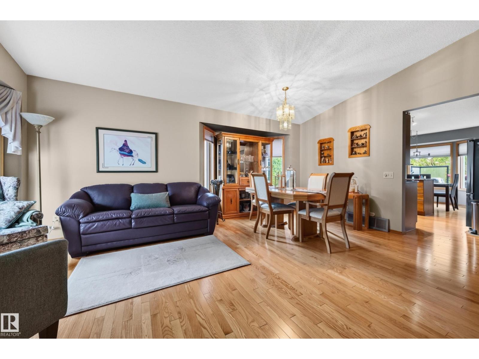 413 Davenport PL