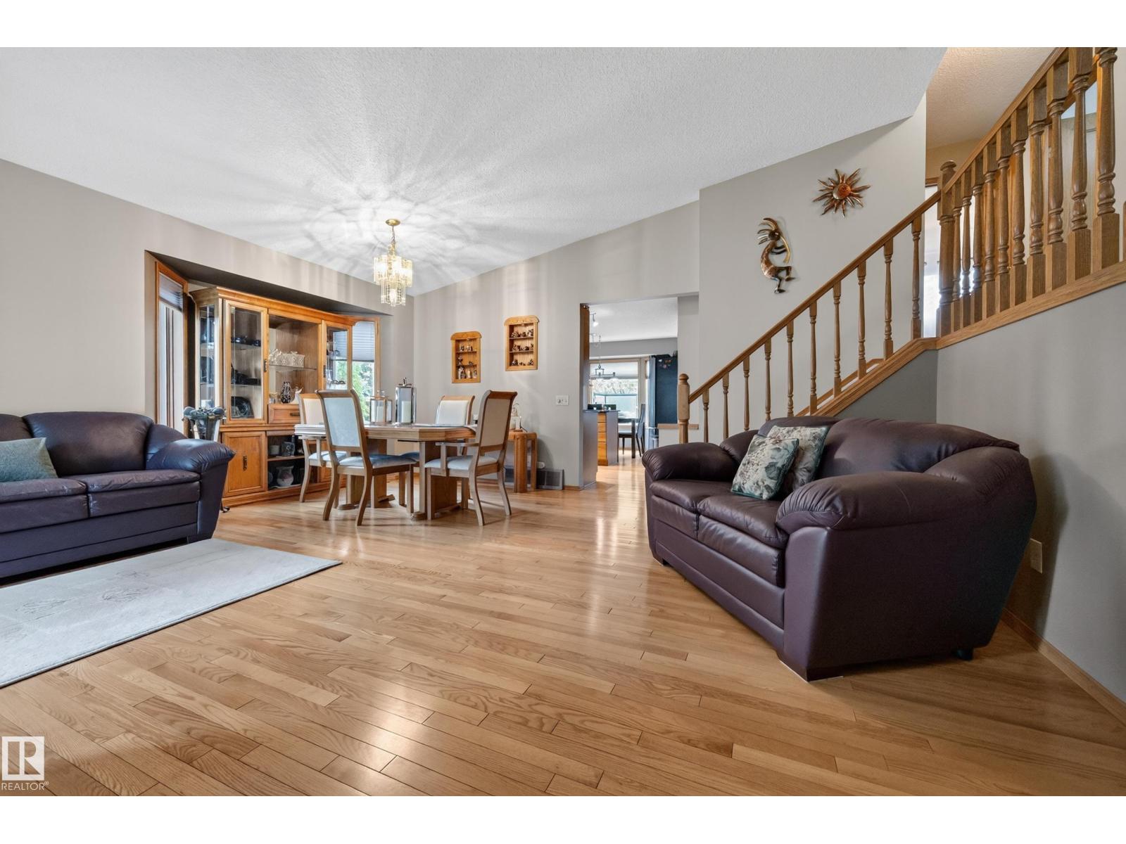 413 Davenport PL