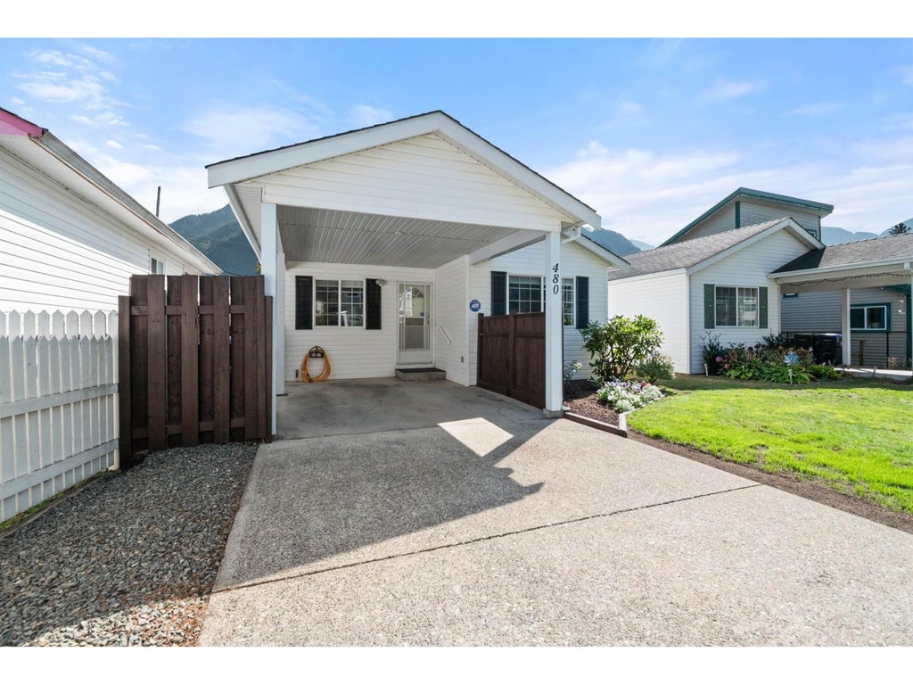 480 COQUIHALLA STREET, HOPE, HOPE, BC V0X 1L0 - Image 284715209.jpeg?d=l