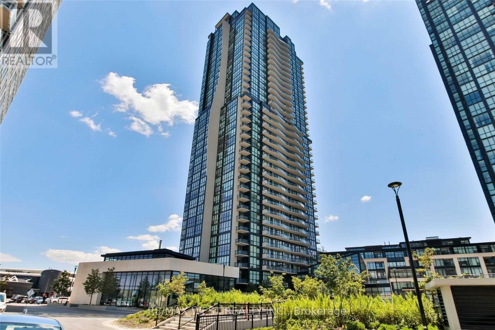 3203 - 2900 HIGHWAY 7