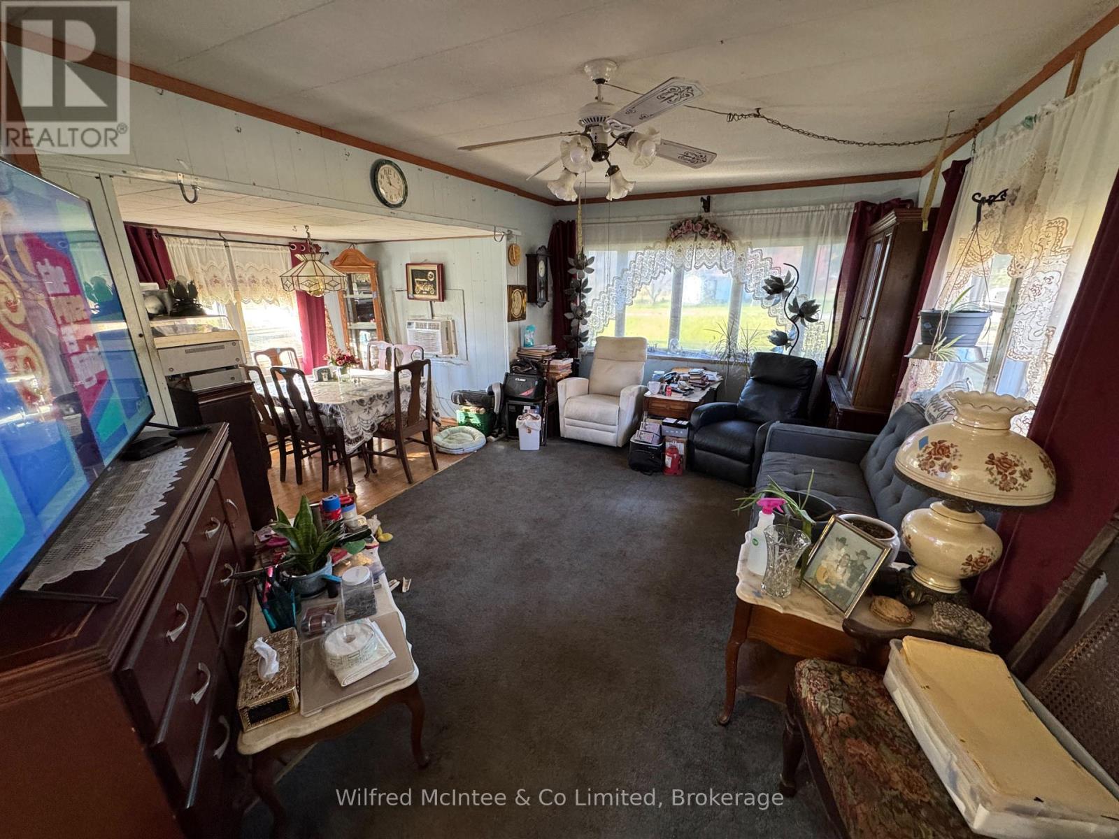 312 BRUCE ROAD 15 ROAD