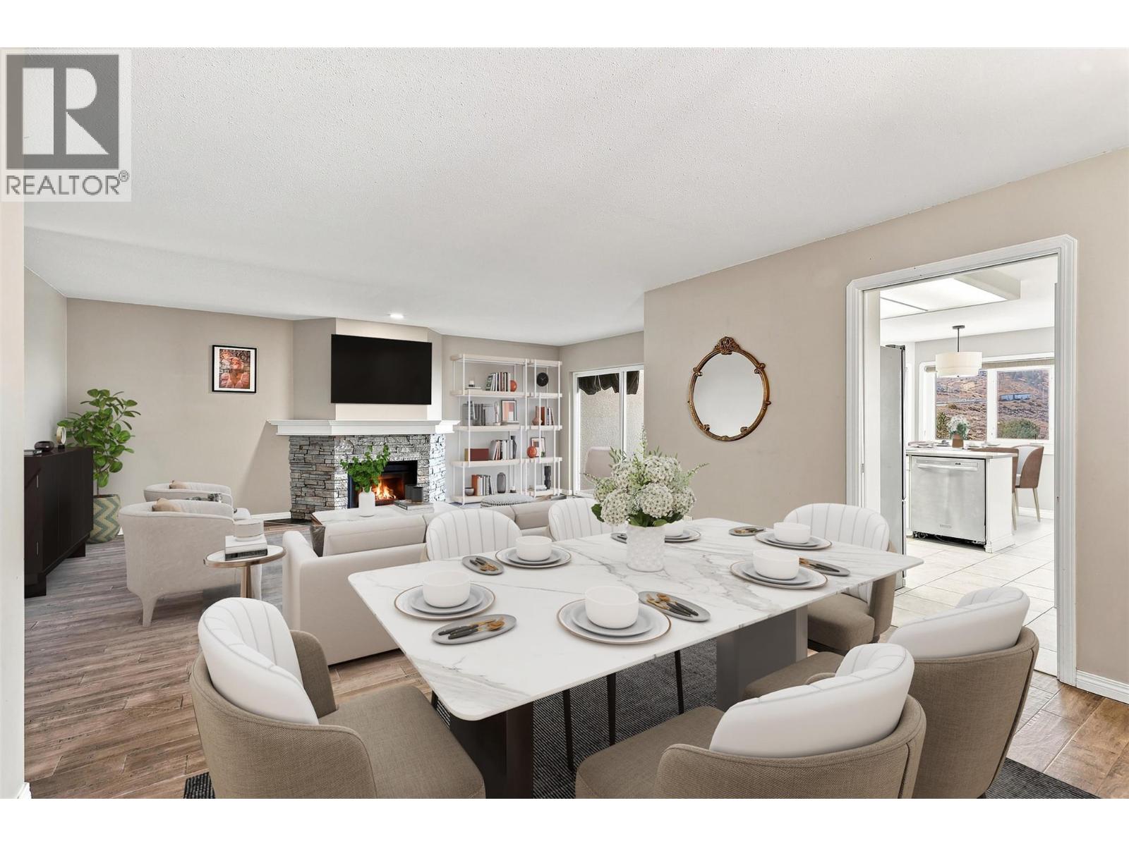 15 HUDSONS BAY Trail Unit# 305