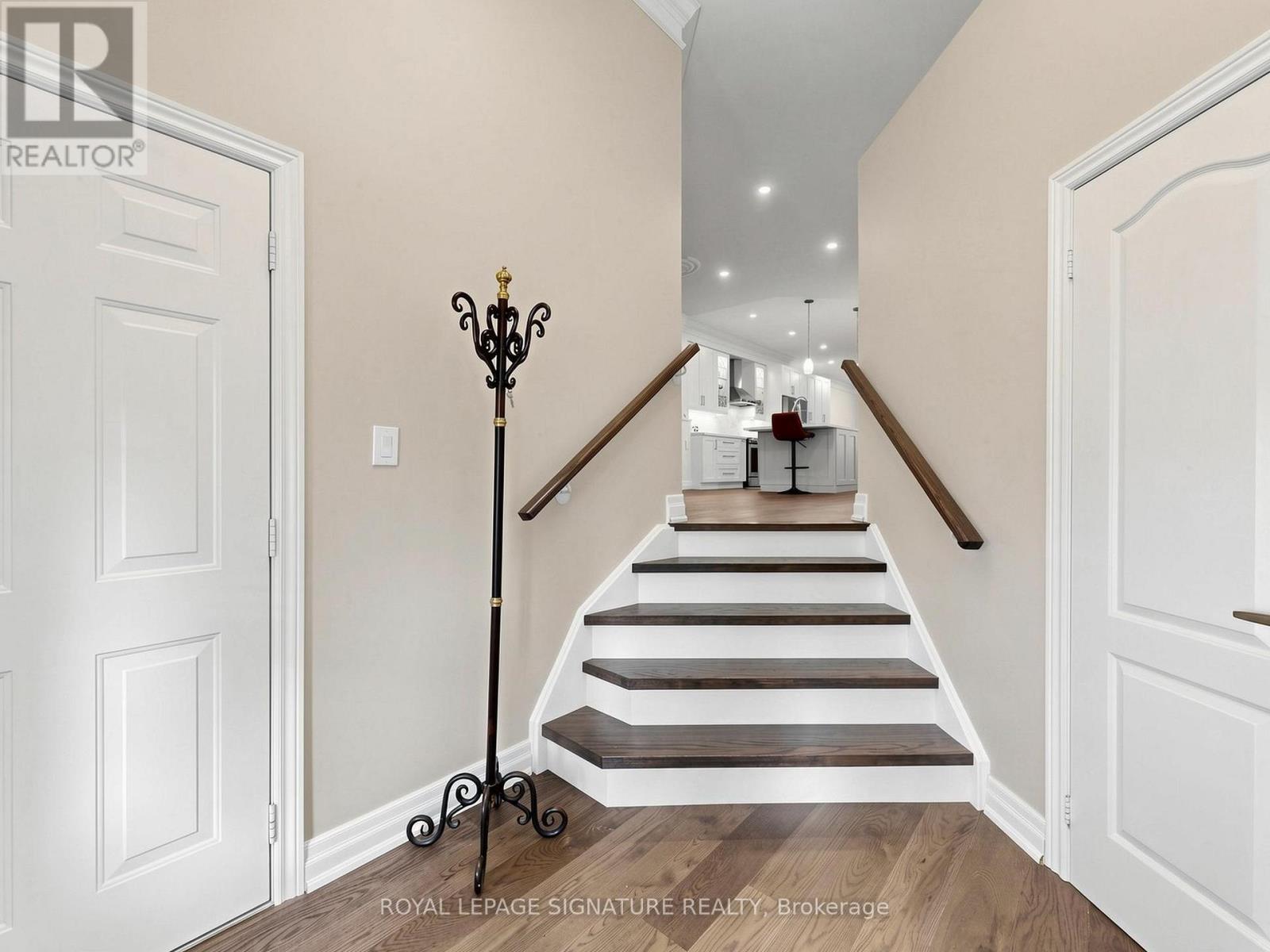 49 KENILWORTH CRESCENT