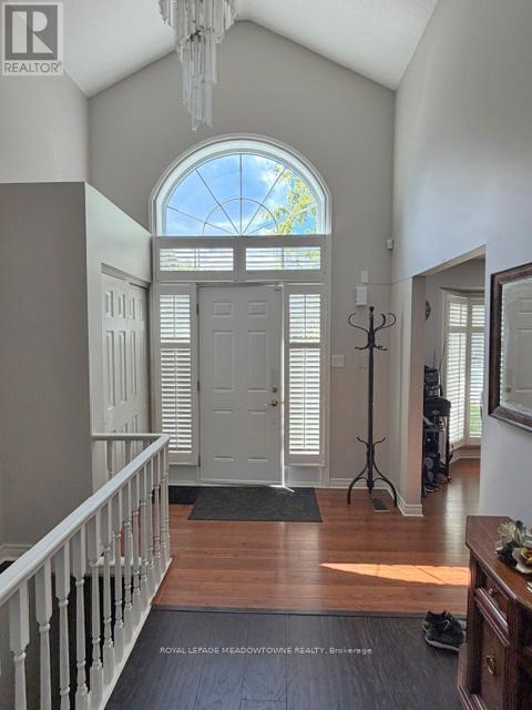 7 - 26 RED HAVEN DRIVE