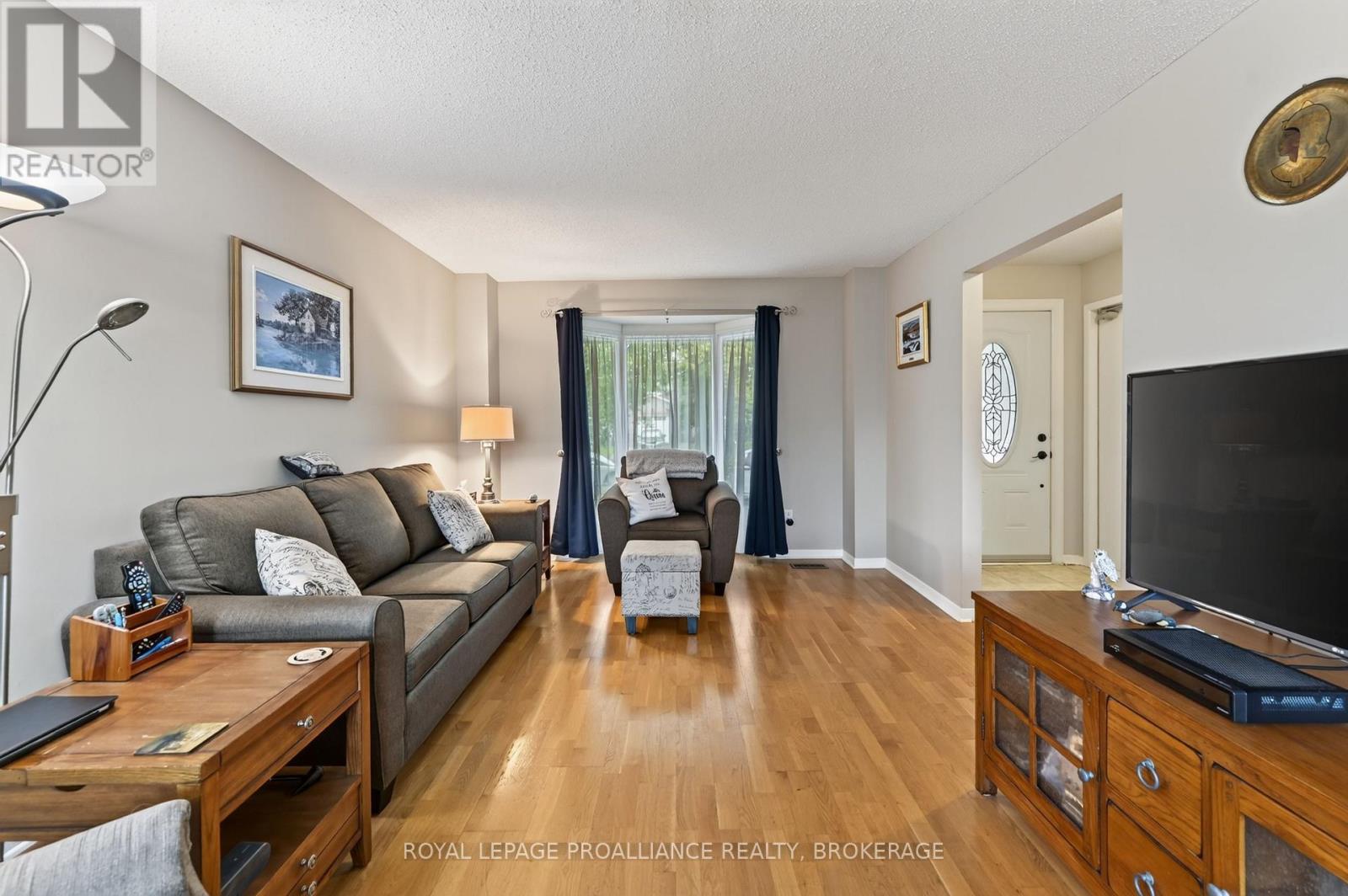 18 RICHDALE COURT