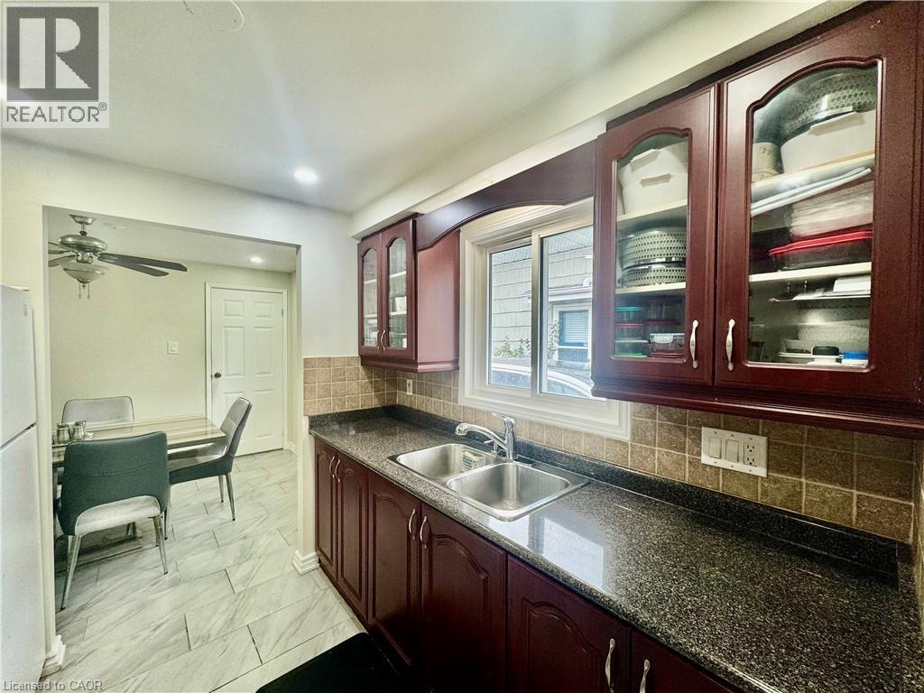 111 FERGUSON Avenue Unit# Main