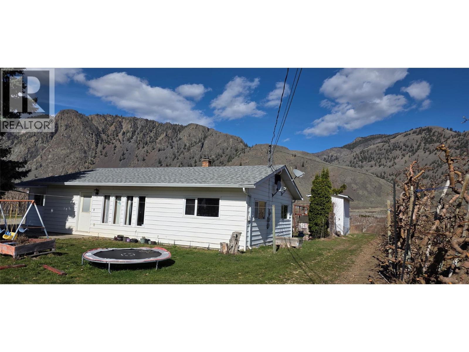 2292 Agar Road