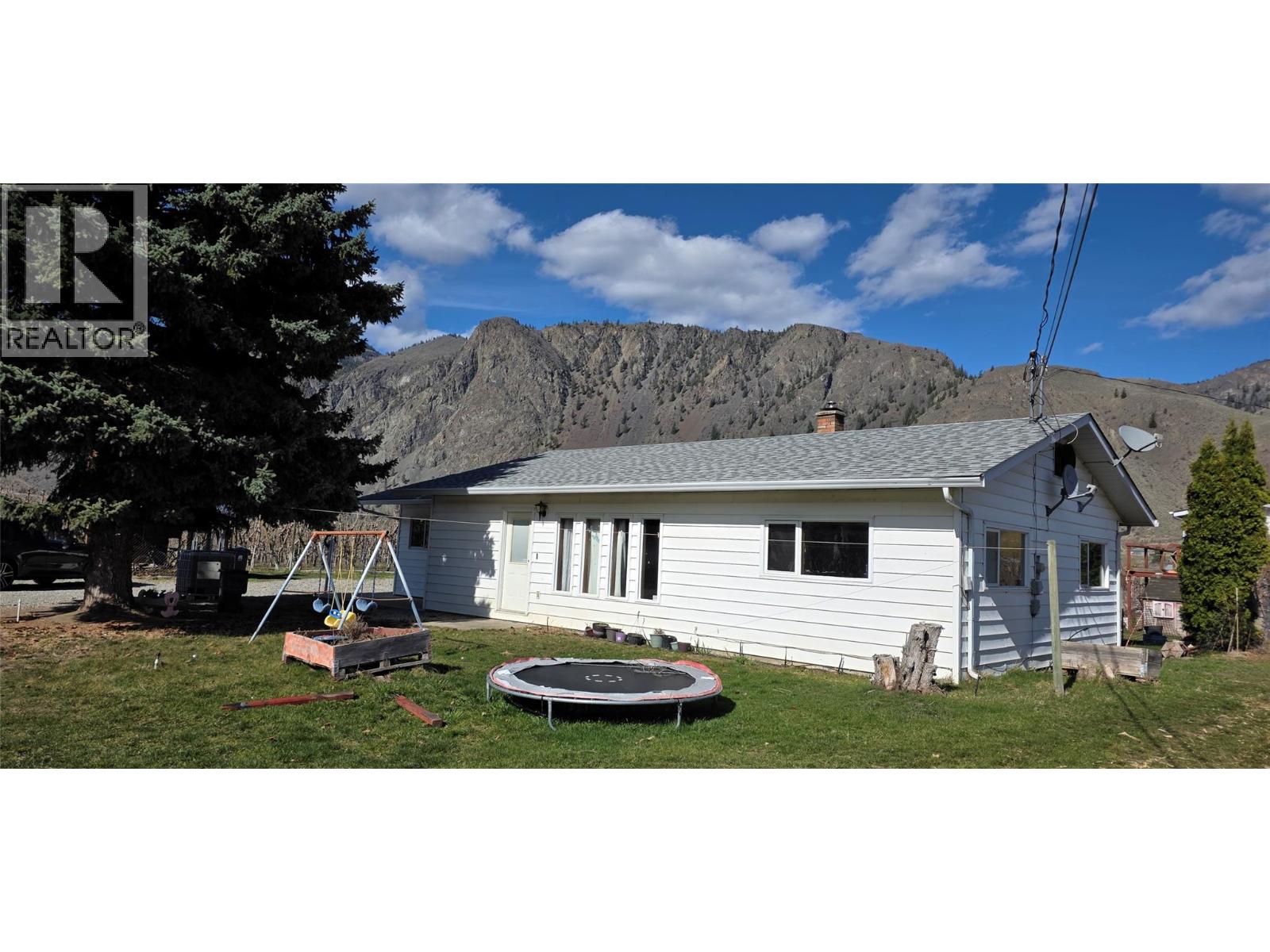 2292 Agar Road