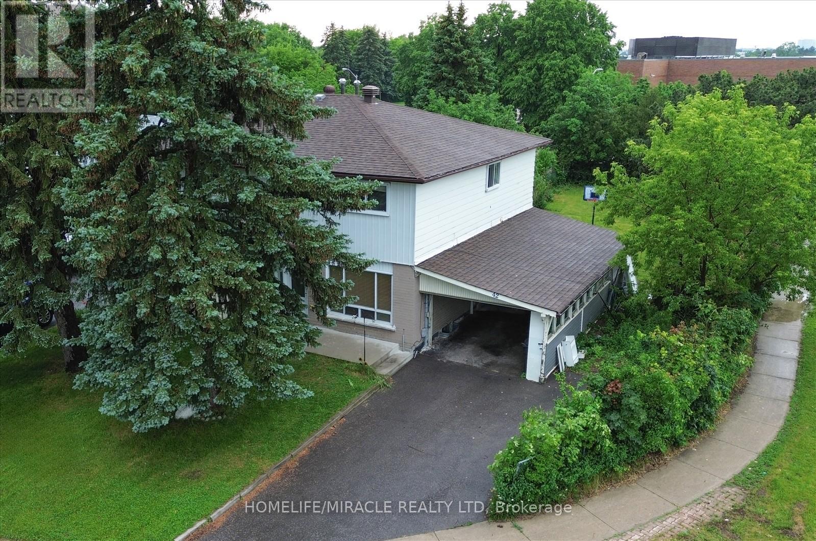 42 NAHANNI TERRACE