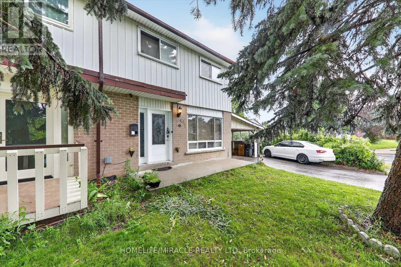 42 NAHANNI TERRACE