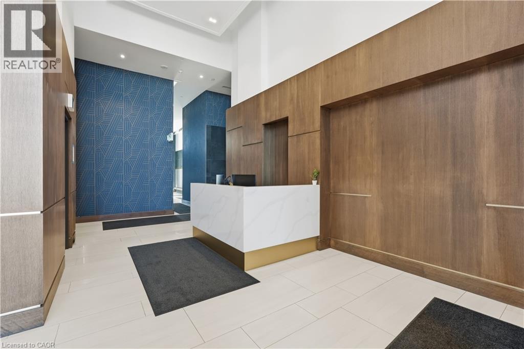 2782 BARTON Street E Unit# 302