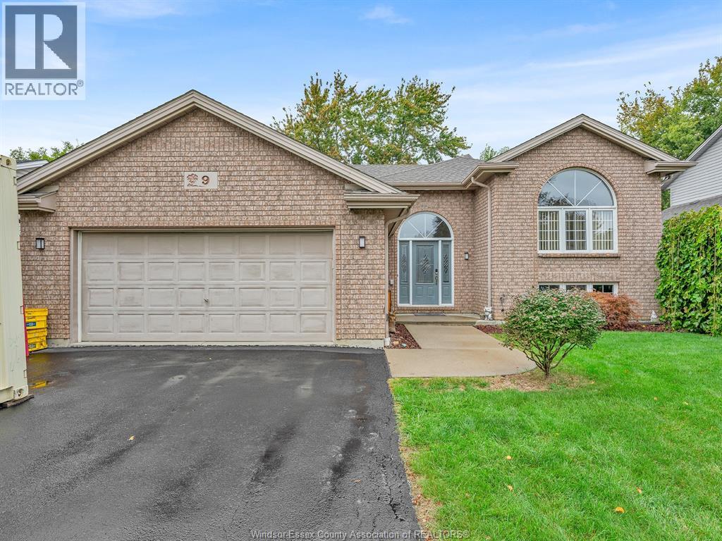 9 LYLE STREET, COTTAM, ON N0R 1B0 - Image 74035830.jpeg?d=l