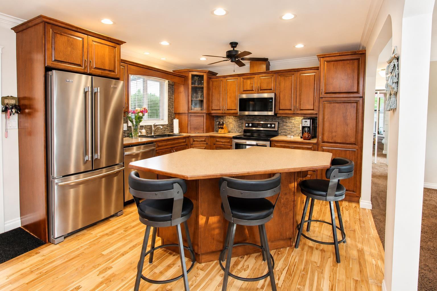 6780 SCHOOL LANE, Sardis South