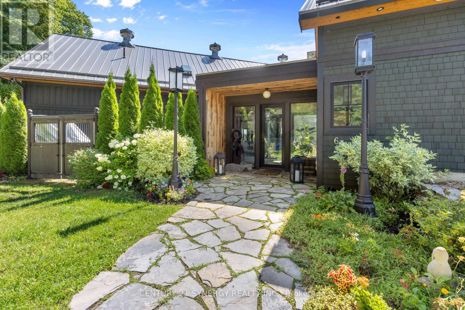 4/6 SIFTON ROAD