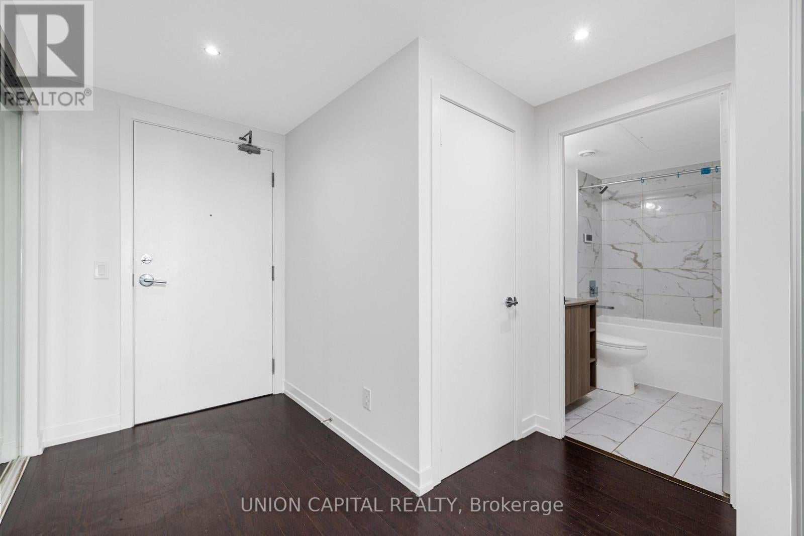 PH01 - 85 WOOD STREET