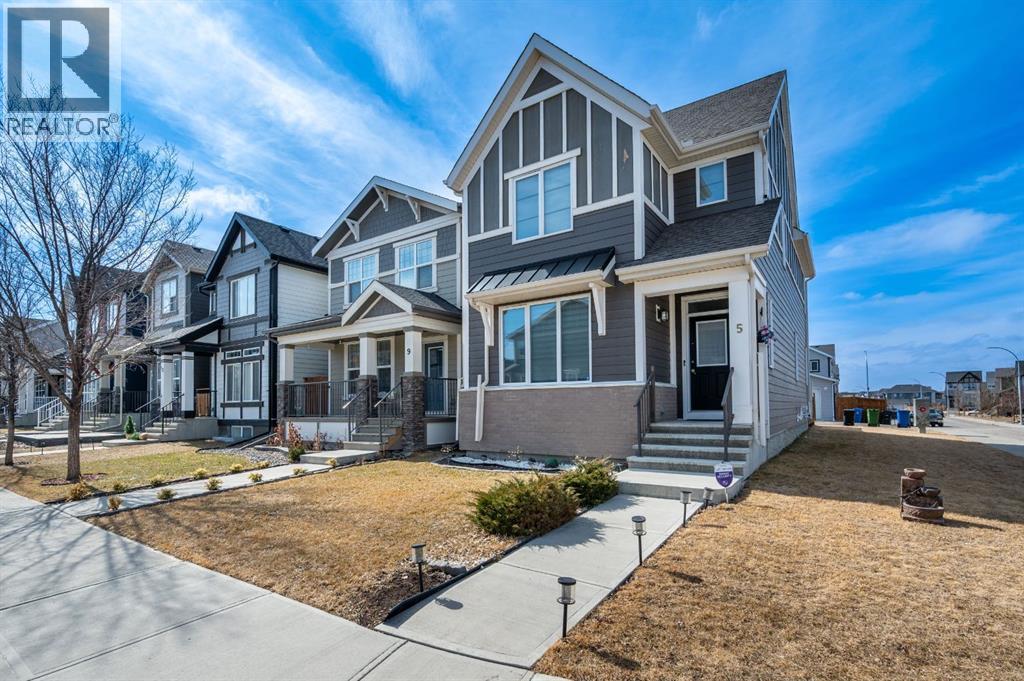 5 Masters Street SE