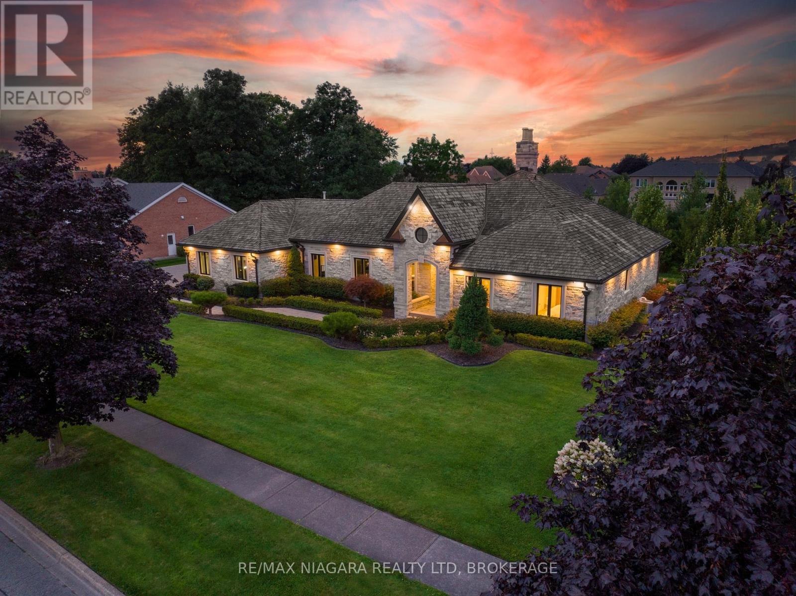 3551 CARDINAL DRIVE