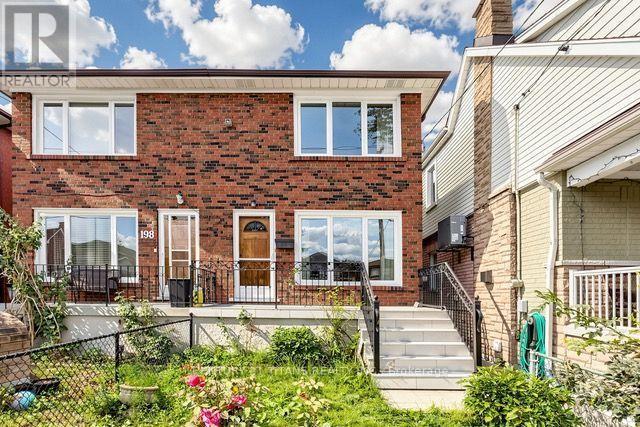 198 A BOON AVENUE, TORONTO (CORSO ITALIA-DAVENPORT), ON M6E 3Z8 - Image 810572022.jpeg?d=l