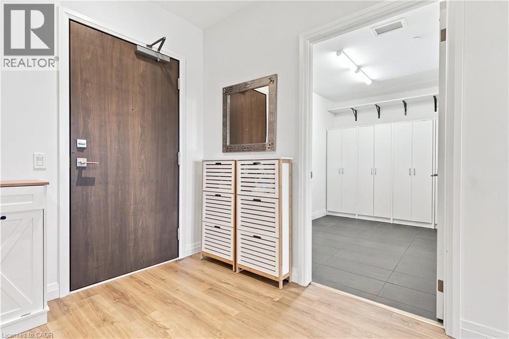 525 NEW DUNDEE Road Unit# 208