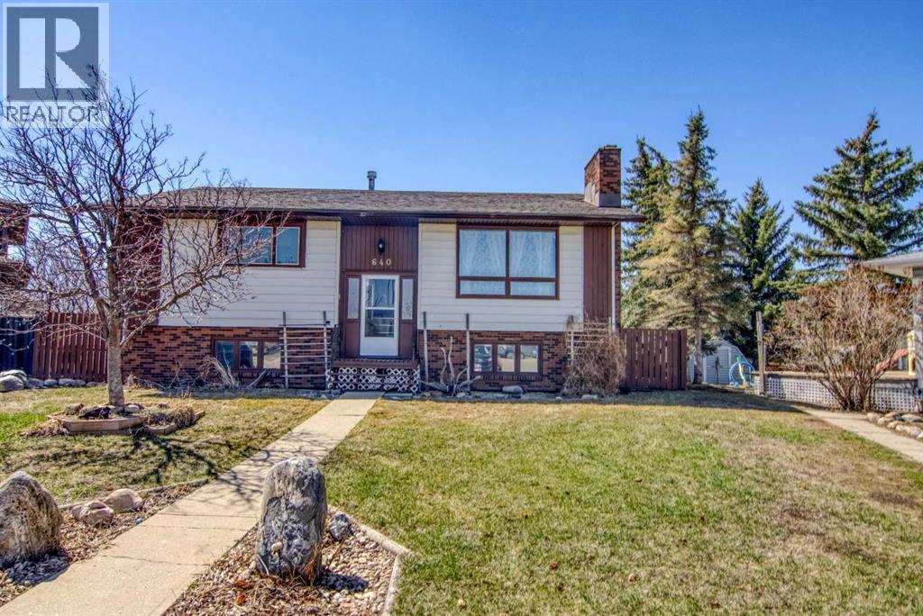 640 Mcculloch Crescent